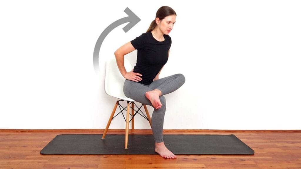 Iztezanje mišice piriformisa v sedečem položaju korak 4